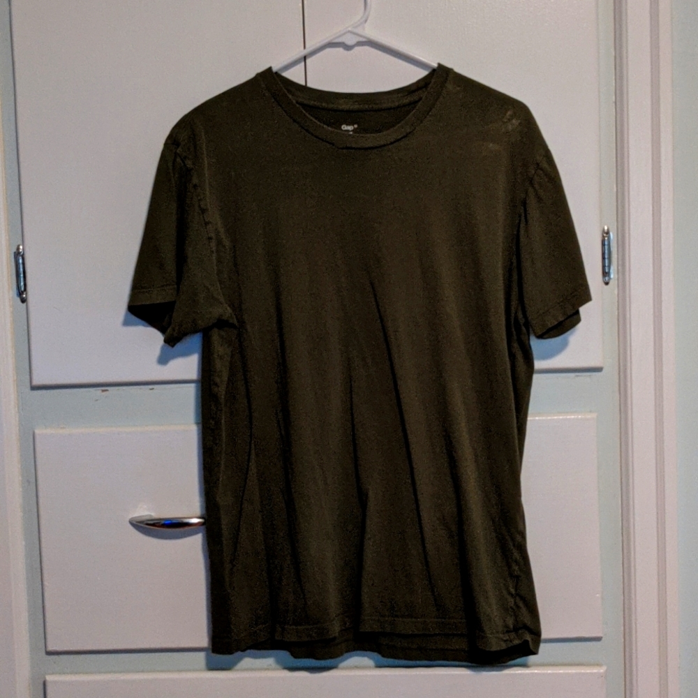 Green T shirt